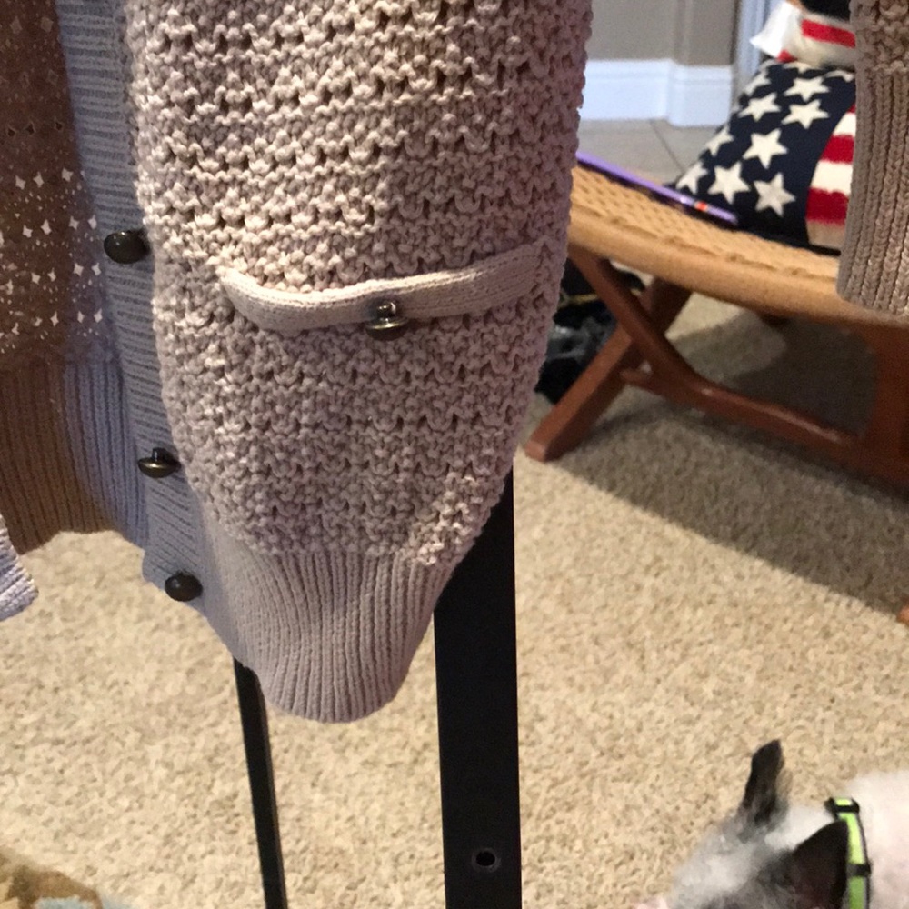 Cardigan - Picture 2 of 4